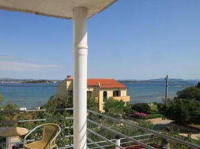 Apartments Rado - close to the sea, Tkon